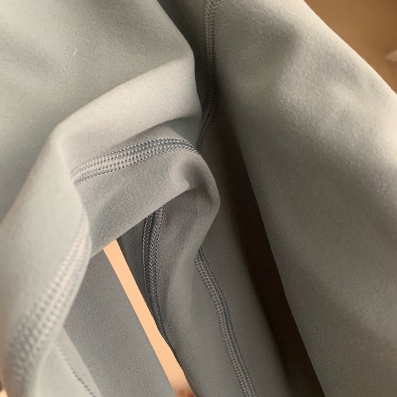🚫SOLD Lululemon Align 25” (7/8) in Sea Moss - Picture 5 of 7